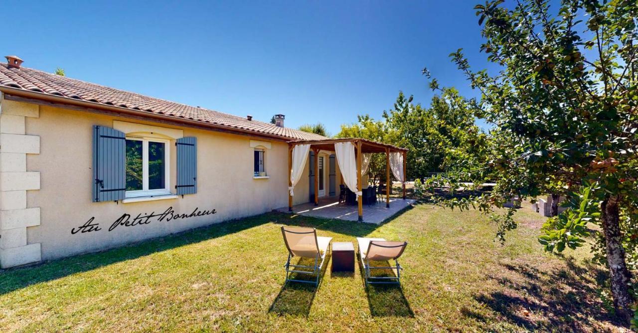 Au Petit Bonheur Le Bugue Exterior foto